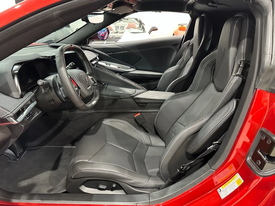 2025 Chevrolet Corvette C8 Z06 - Image 18 of 21