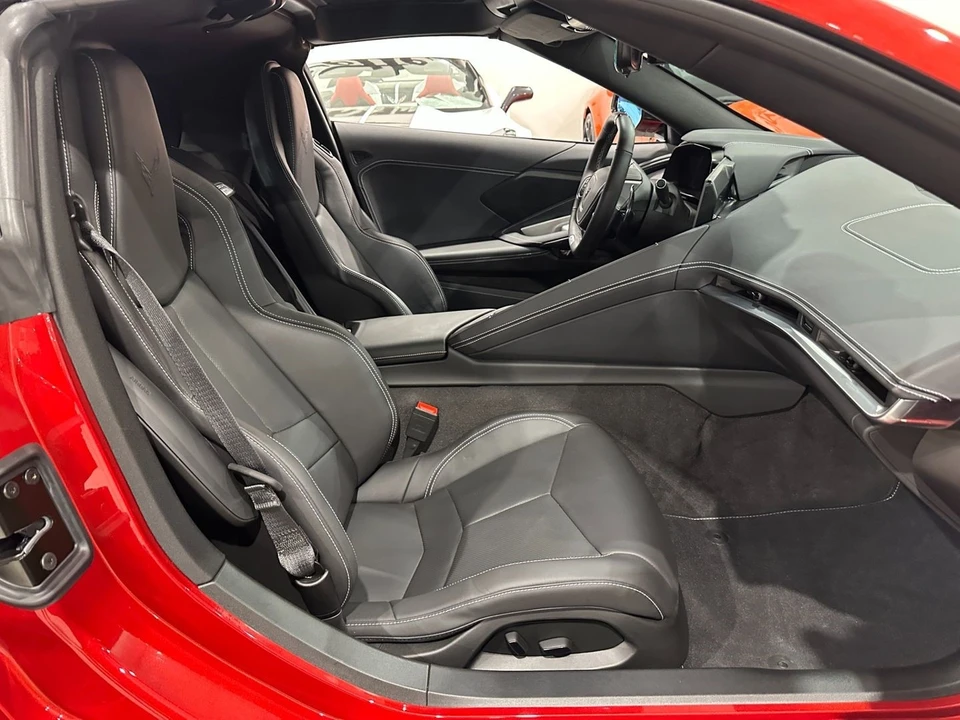 2025 Chevrolet Corvette C8 Z06 - Image 19 of 21