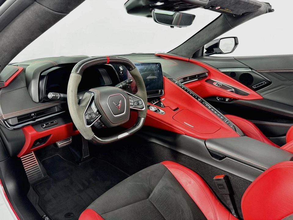 2025 Chevrolet Corvette C8 Z06 - Image 5 of 31