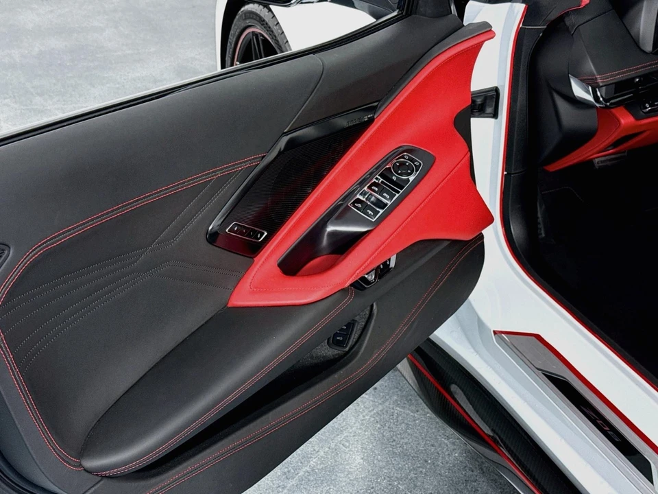2025 Chevrolet Corvette C8 Z06 - Image 22 of 31