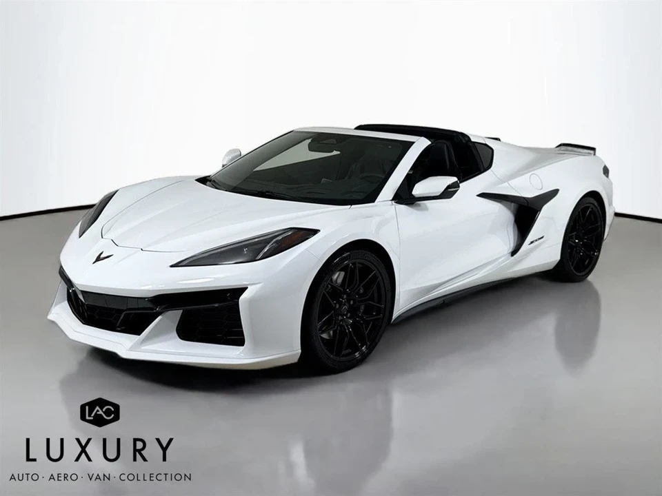 2025 Chevrolet Corvette C8 Z06 - Image 9 of 12