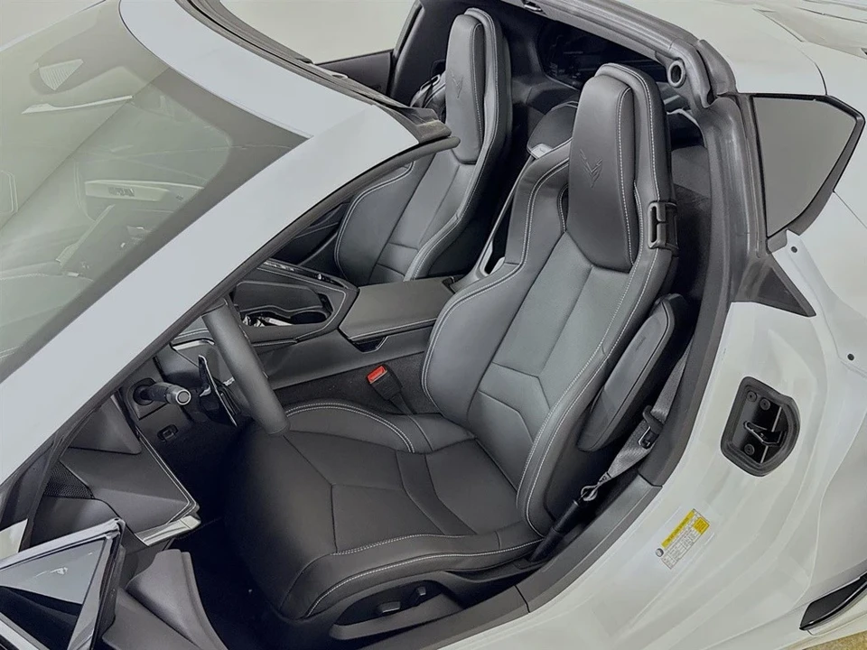2025 Chevrolet Corvette C8 Z06 - Image 11 of 12