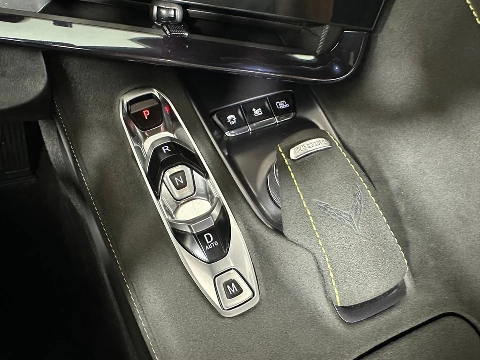 2025 Chevrolet Corvette C8 ZR1 - Image 28 of 31