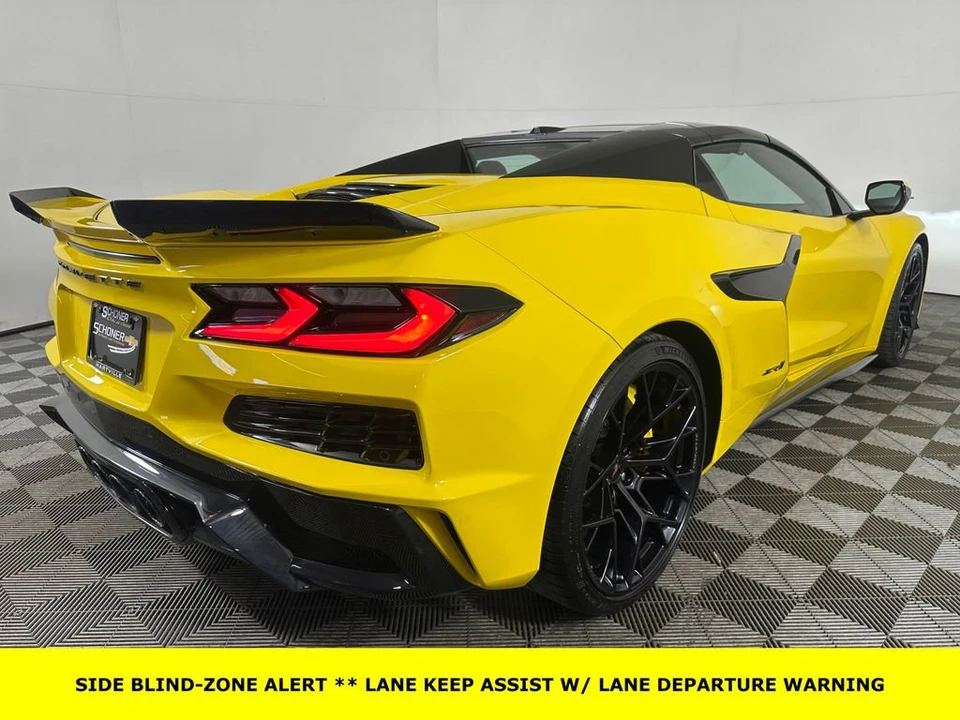 2025 Chevrolet Corvette C8 ZR1 - Image 9 of 31