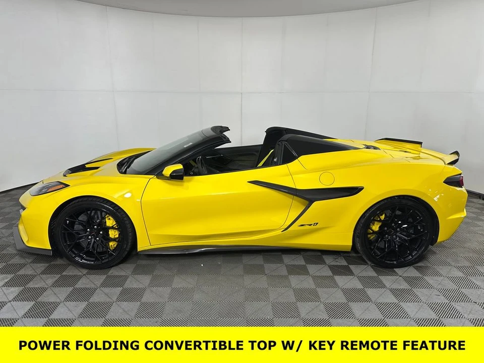 2025 Chevrolet Corvette C8 ZR1 - Image 2 of 31