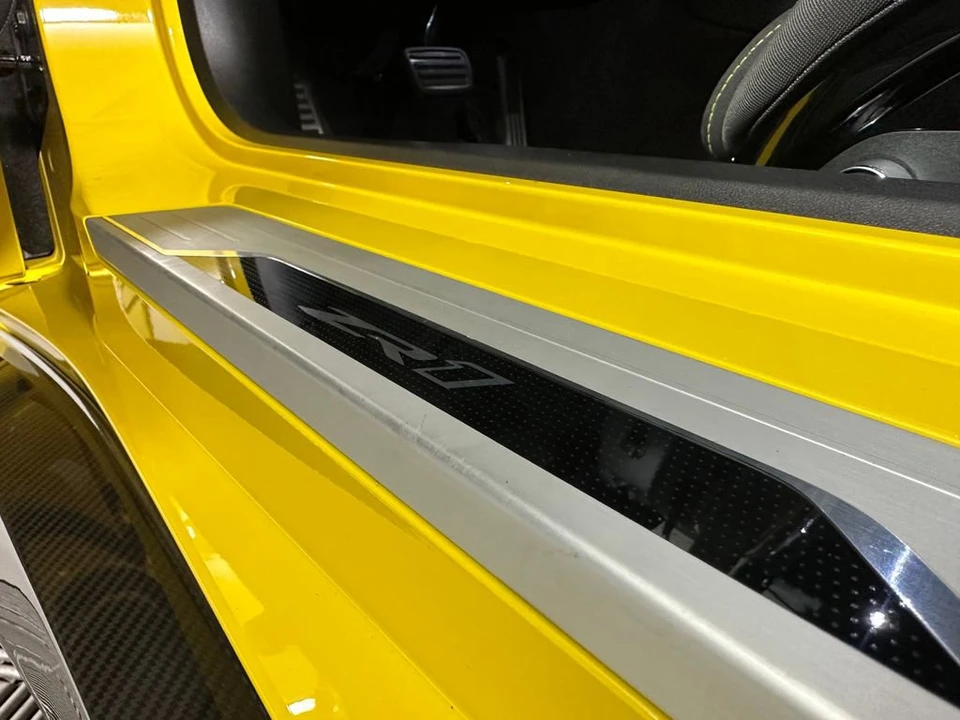2025 Chevrolet Corvette C8 ZR1 - Image 16 of 31