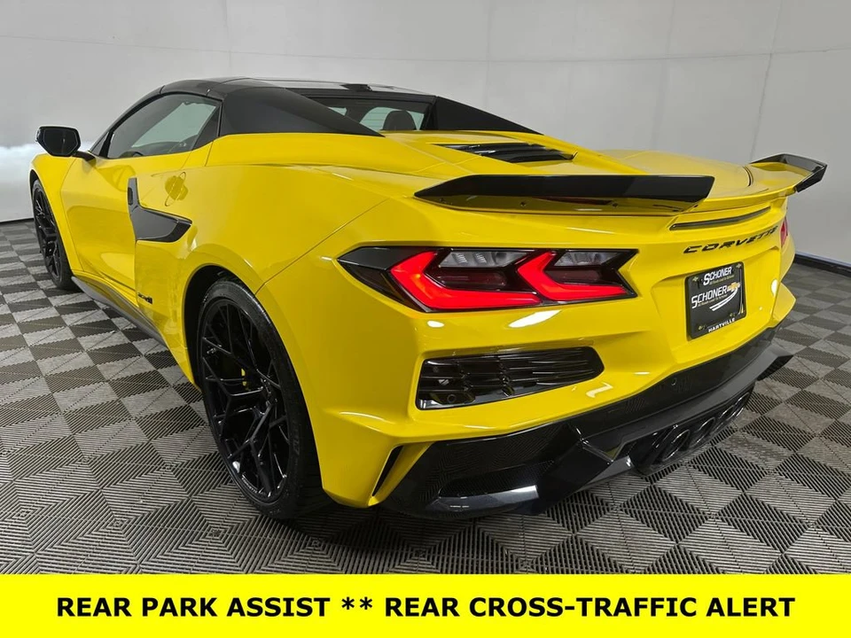 2025 Chevrolet Corvette C8 ZR1 - Image 5 of 31