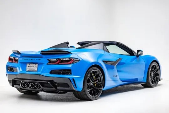 2025 Chevrolet Corvette C8 ZR1 - Image 2 of 7