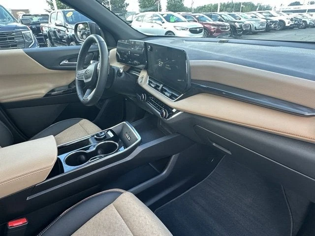 2025 Chevrolet Equinox - Image 17 of 19