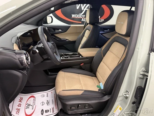 2025 Chevrolet Equinox - Image 10 of 12