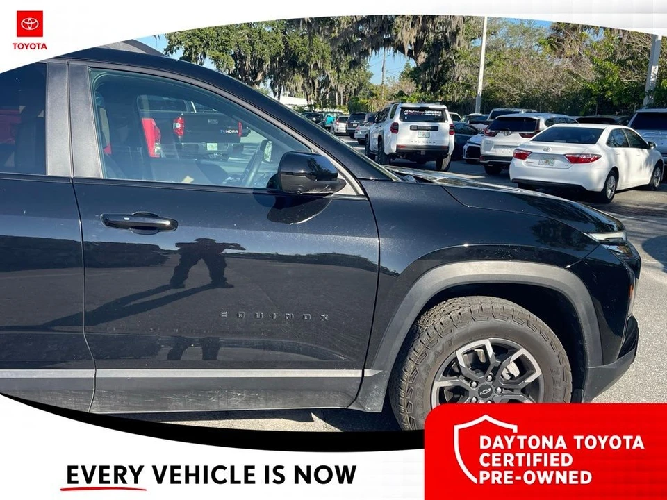 2025 Chevrolet Equinox - Image 9 of 10