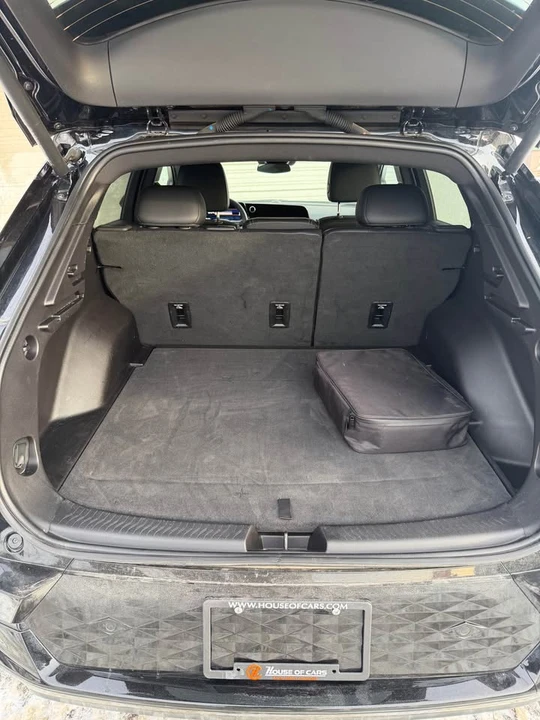 2025 Chevrolet Equinox - Image 2 of 9