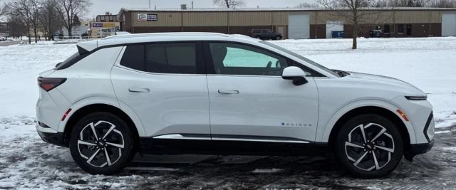 2025 Chevrolet Equinox - Image 4 of 7