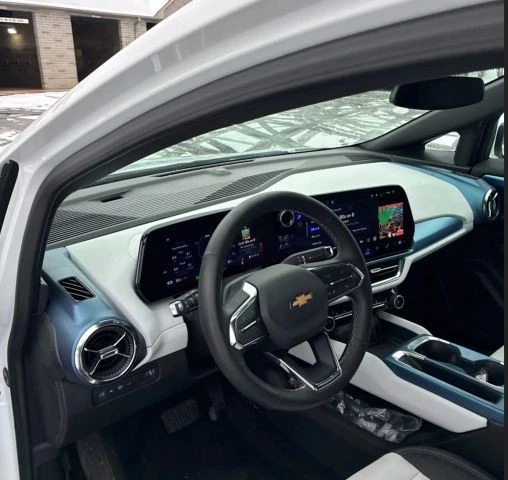 2025 Chevrolet Equinox - Image 5 of 7