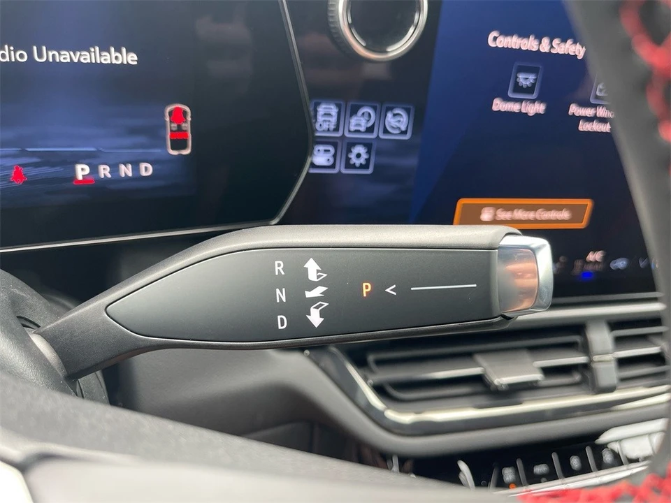 2025 Chevrolet Equinox - Image 19 of 21