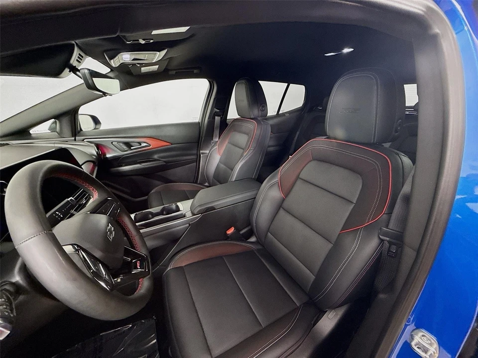 2025 Chevrolet Equinox - Image 18 of 21