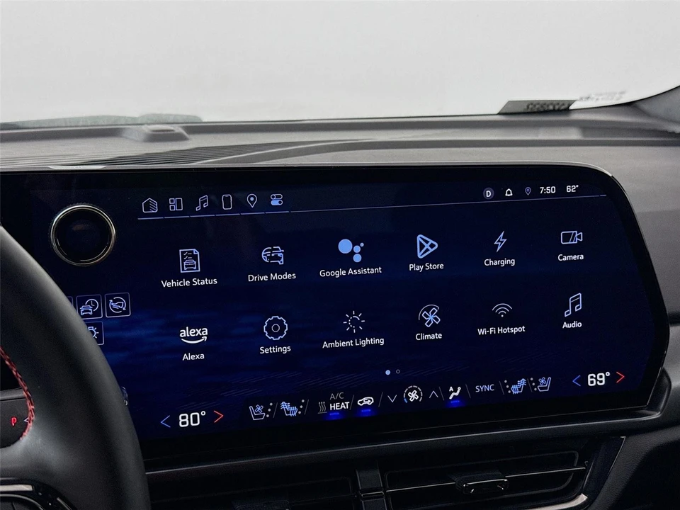 2025 Chevrolet Equinox - Image 15 of 21