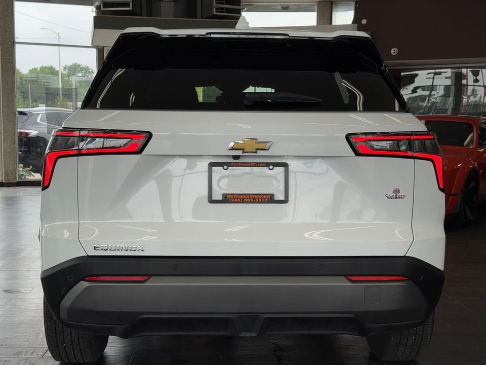 2025 Chevrolet Equinox - Image 21 of 21