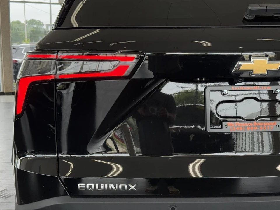 2025 Chevrolet Equinox - Image 21 of 21