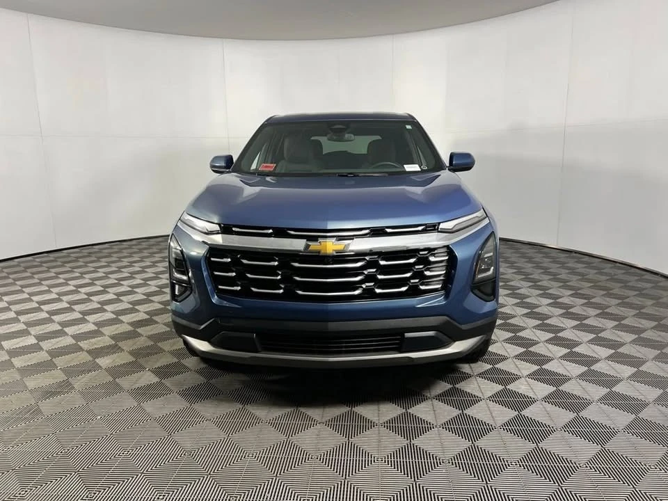 2025 Chevrolet Equinox - Image 7 of 16