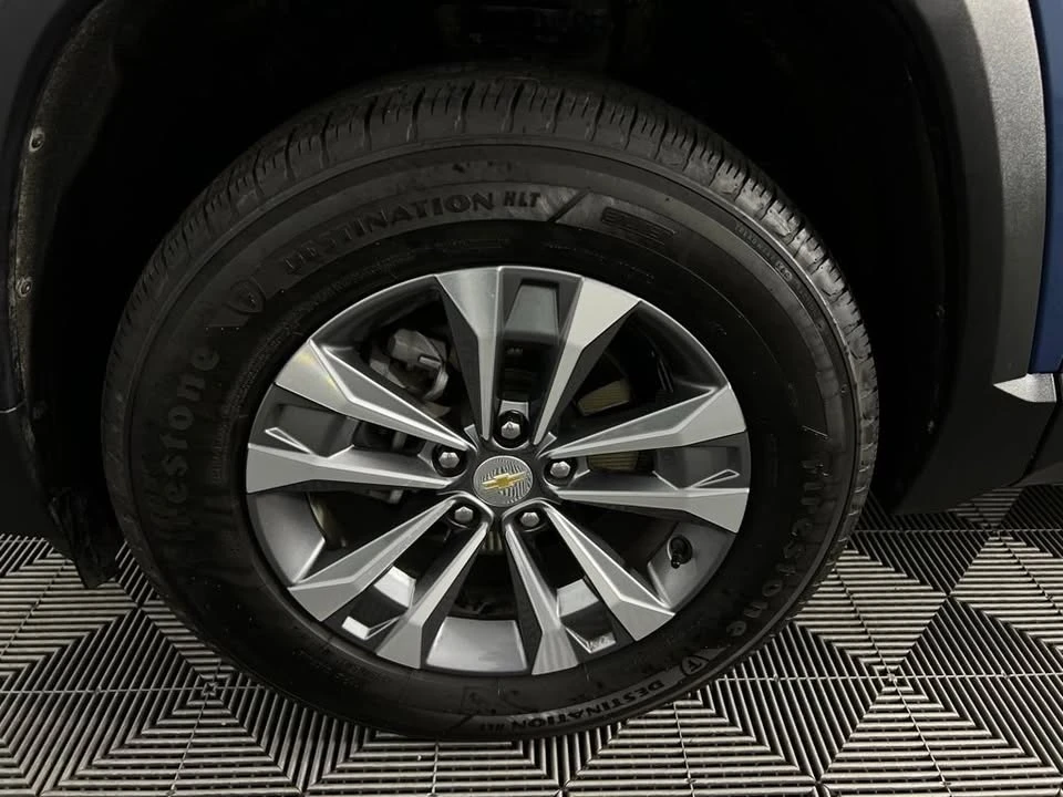 2025 Chevrolet Equinox - Image 8 of 16