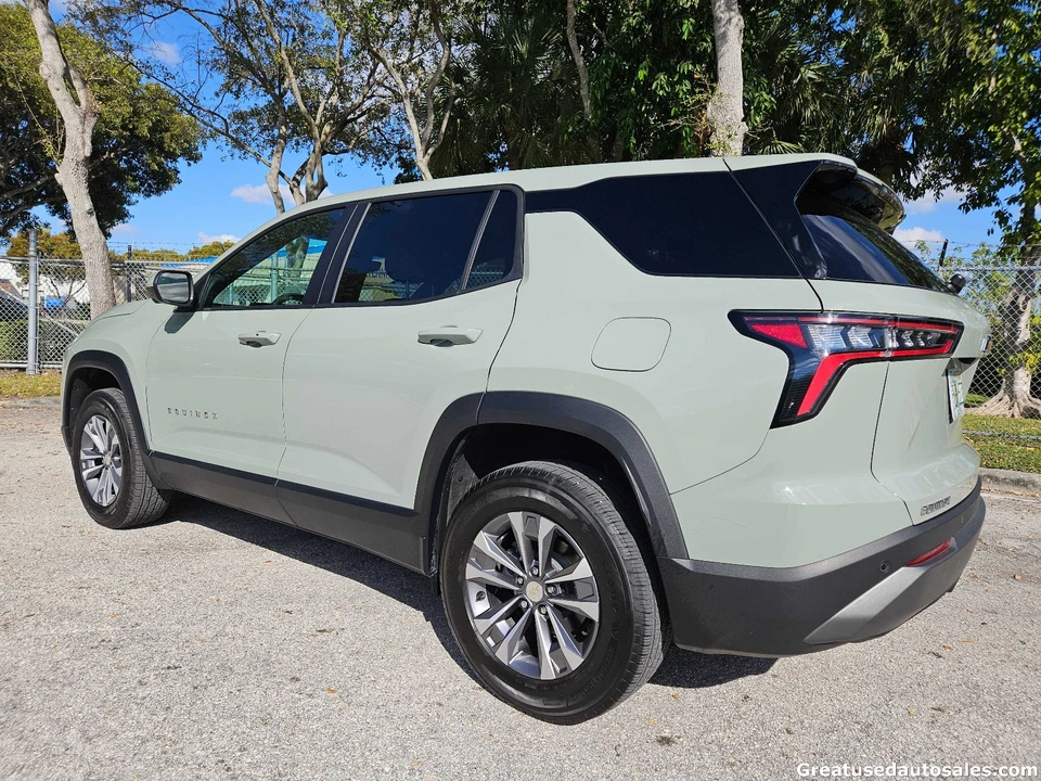 2025 Chevrolet Equinox - Image 4 of 21