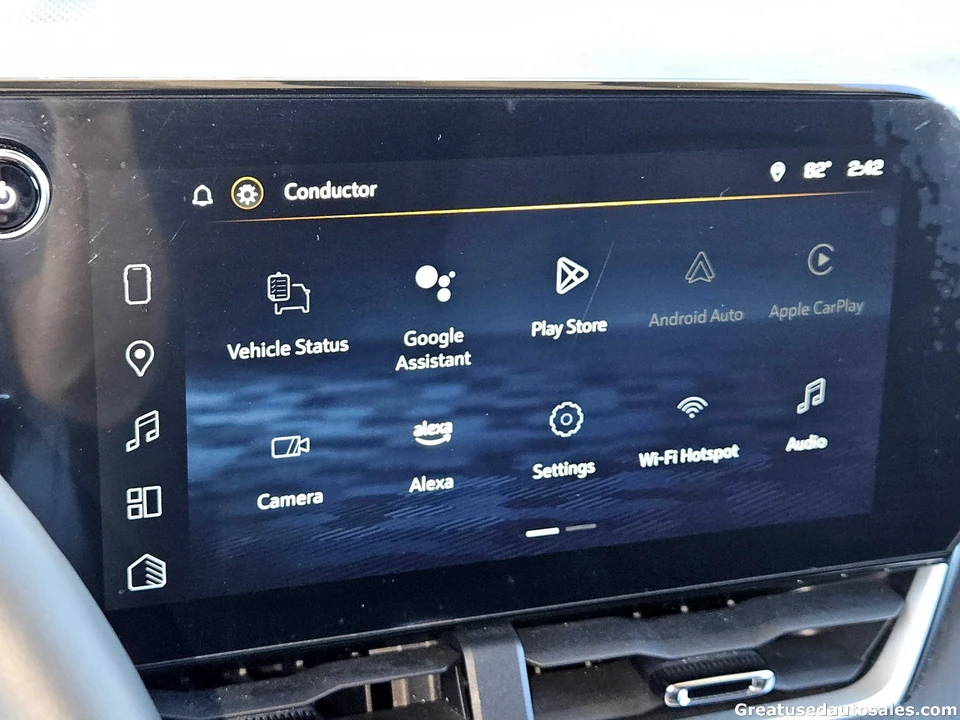 2025 Chevrolet Equinox - Image 20 of 21