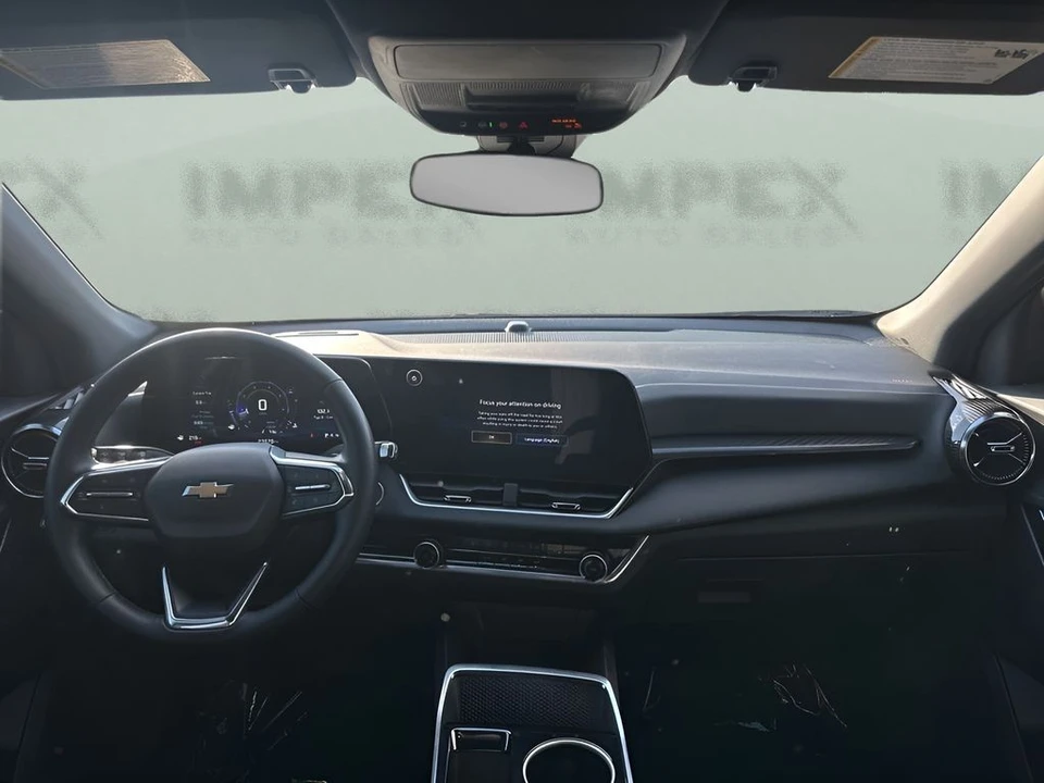 2025 Chevrolet Equinox - Image 11 of 12