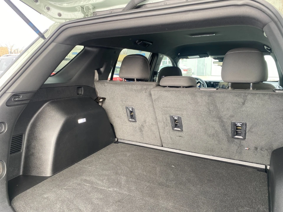 2025 Chevrolet Equinox - Image 18 of 21