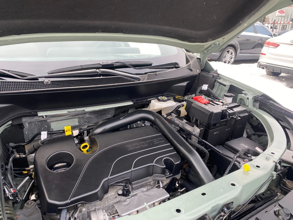 2025 Chevrolet Equinox - Image 19 of 21