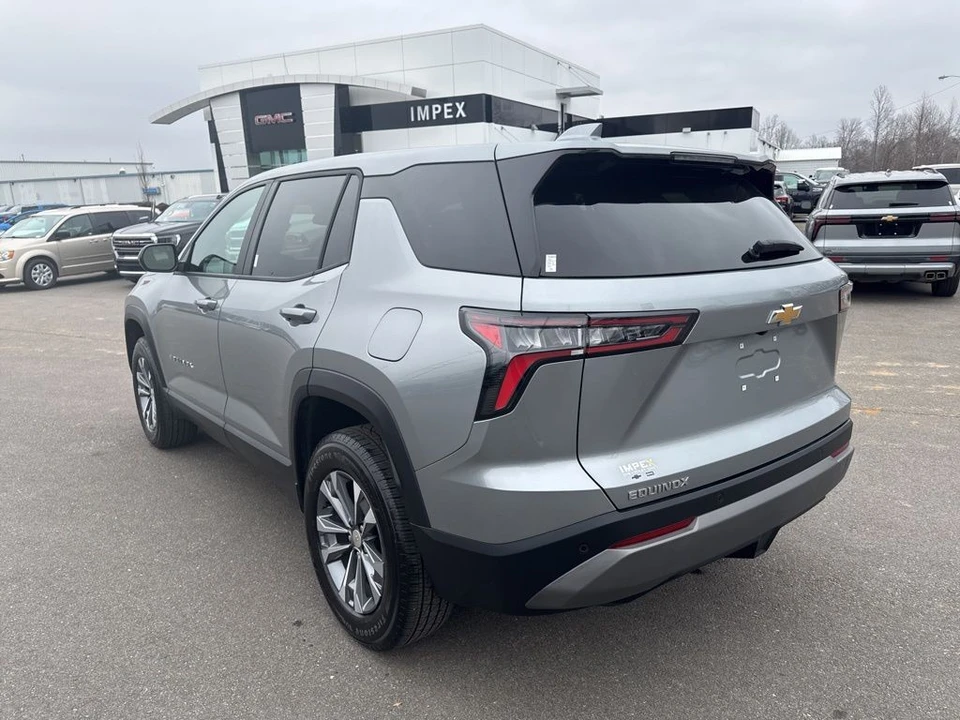 2025 Chevrolet Equinox - Image 3 of 12