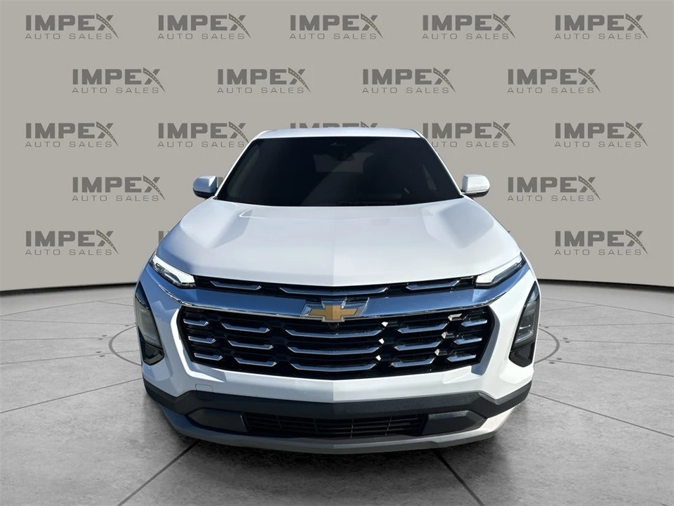 2025 Chevrolet Equinox - Image 8 of 12