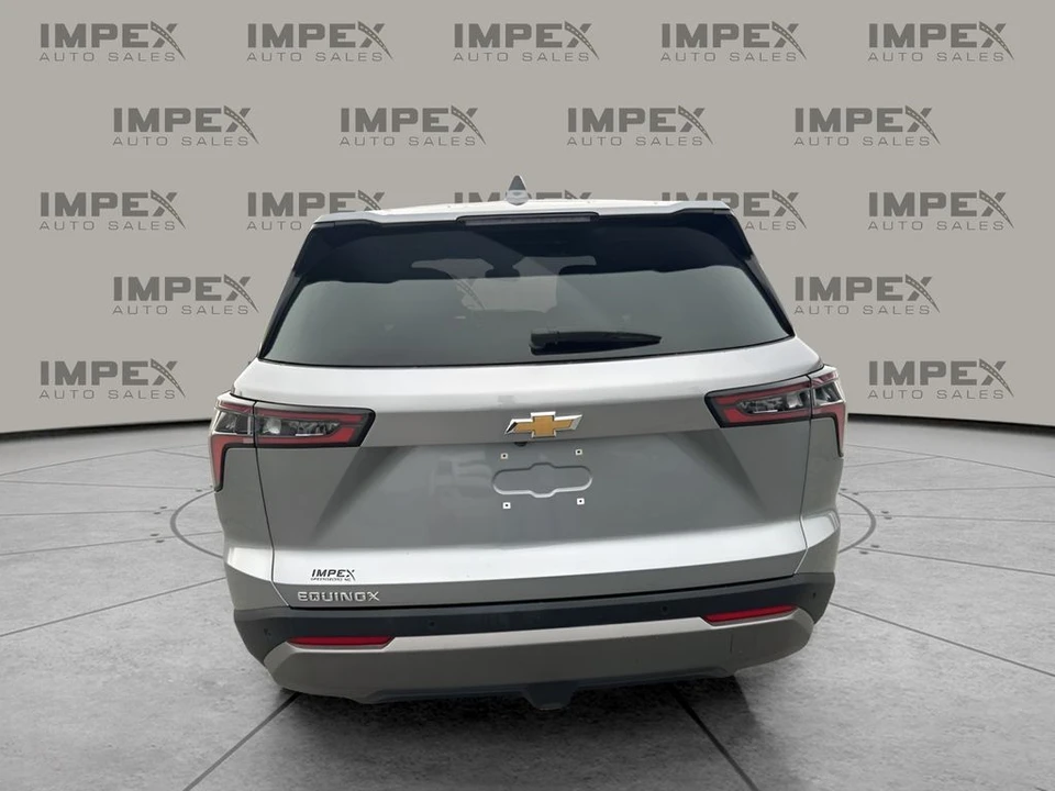 2025 Chevrolet Equinox - Image 4 of 12