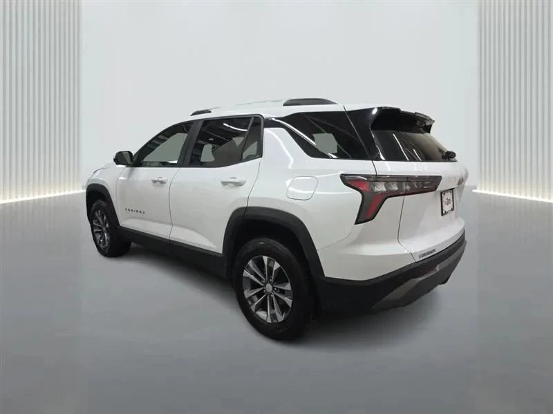 2025 Chevrolet Equinox - Image 3 of 12