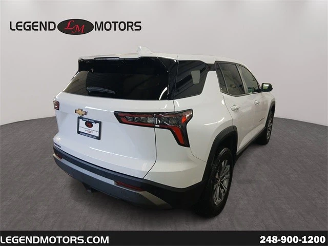 2025 Chevrolet Equinox - Image 8 of 12
