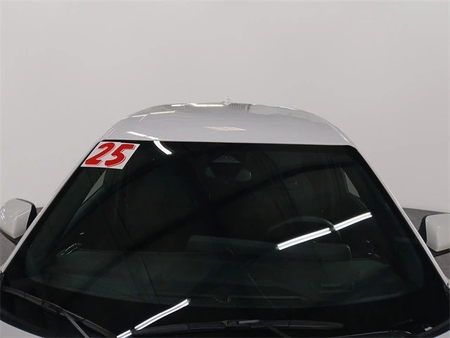 2025 Chevrolet Equinox - Image 4 of 12