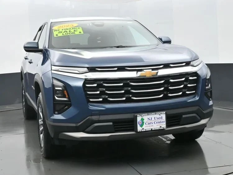 2025 Chevrolet Equinox - Image 3 of 12