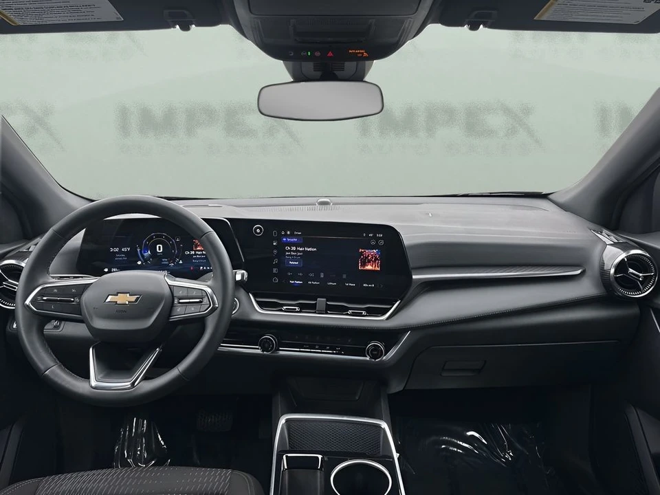2025 Chevrolet Equinox - Image 11 of 12