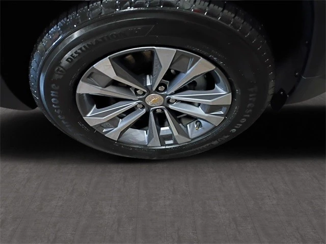 2025 Chevrolet Equinox - Image 10 of 12