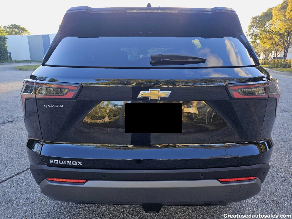2025 Chevrolet Equinox - Image 5 of 21