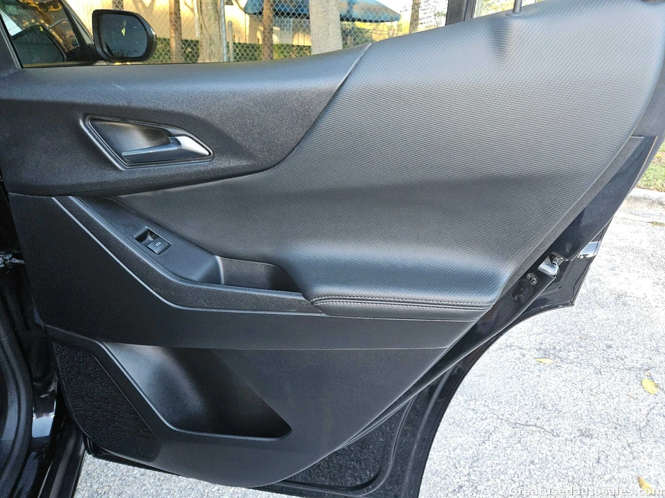 2025 Chevrolet Equinox - Image 16 of 21
