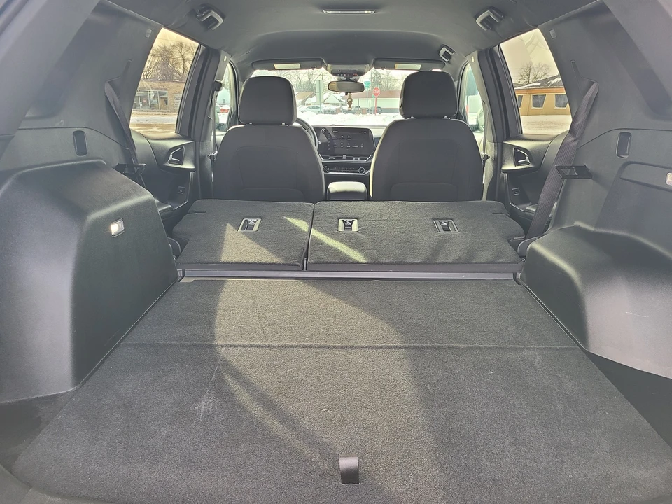 2025 Chevrolet Equinox - Image 13 of 21