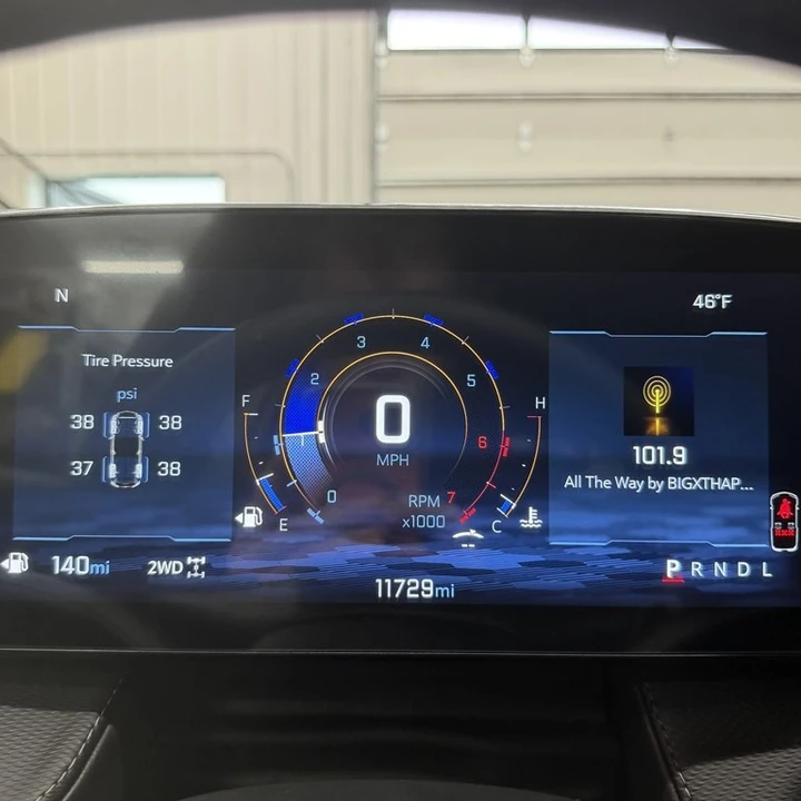 2025 Chevrolet Equinox - Image 8 of 21