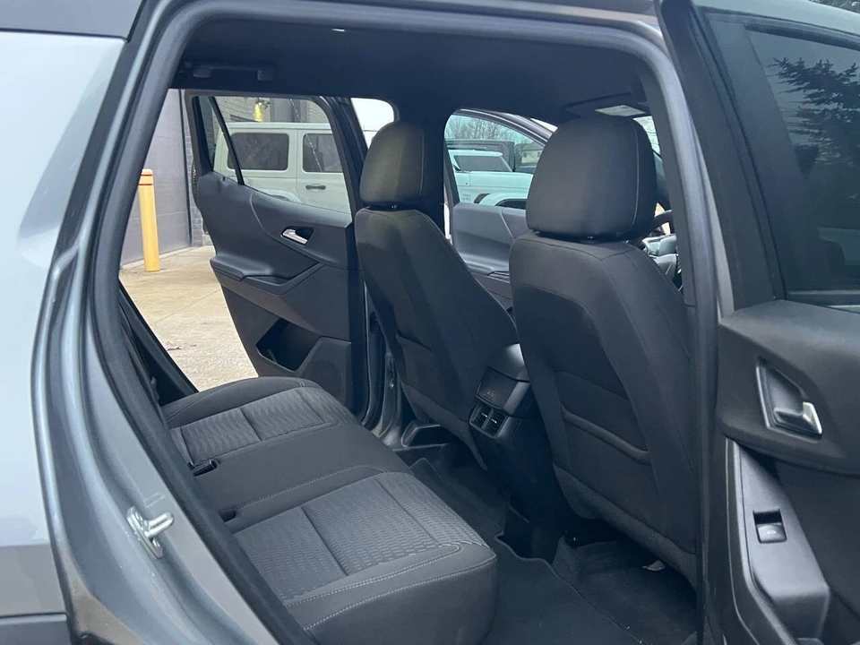 2025 Chevrolet Equinox - Image 18 of 21
