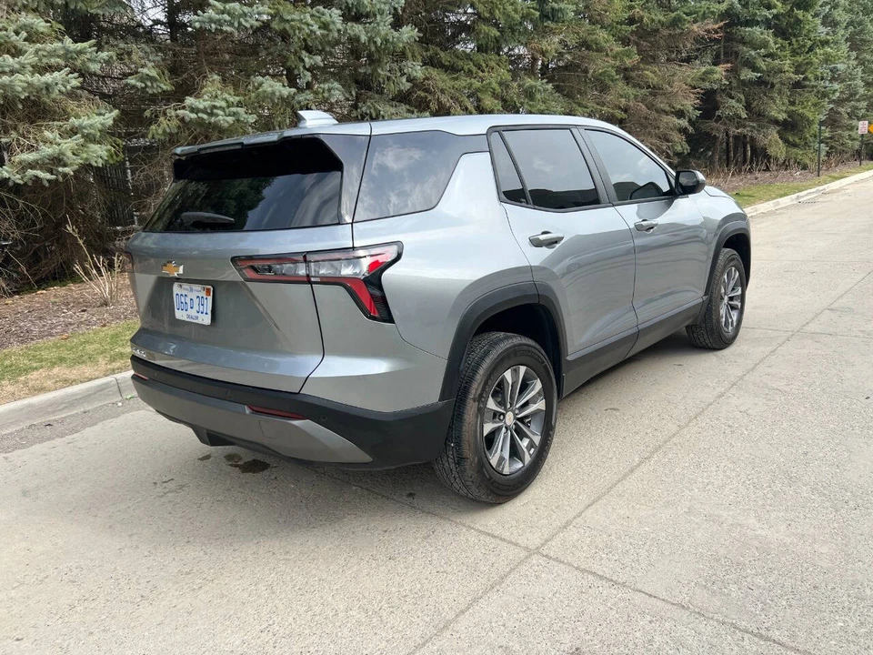 2025 Chevrolet Equinox - Image 7 of 21