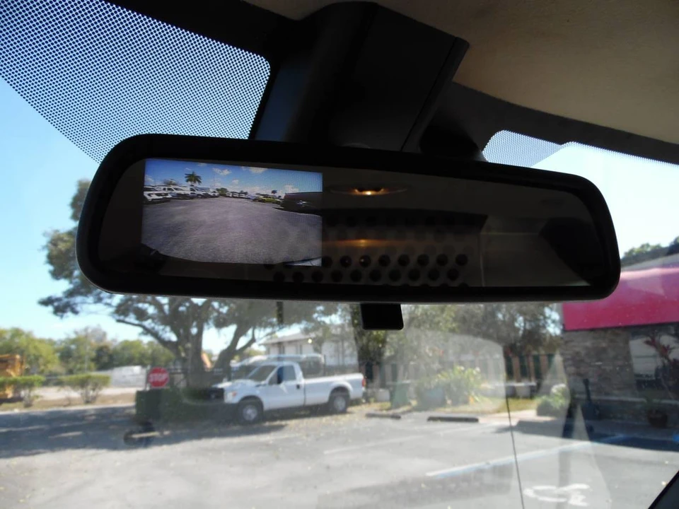 2025 Chevrolet Express - Image 21 of 21