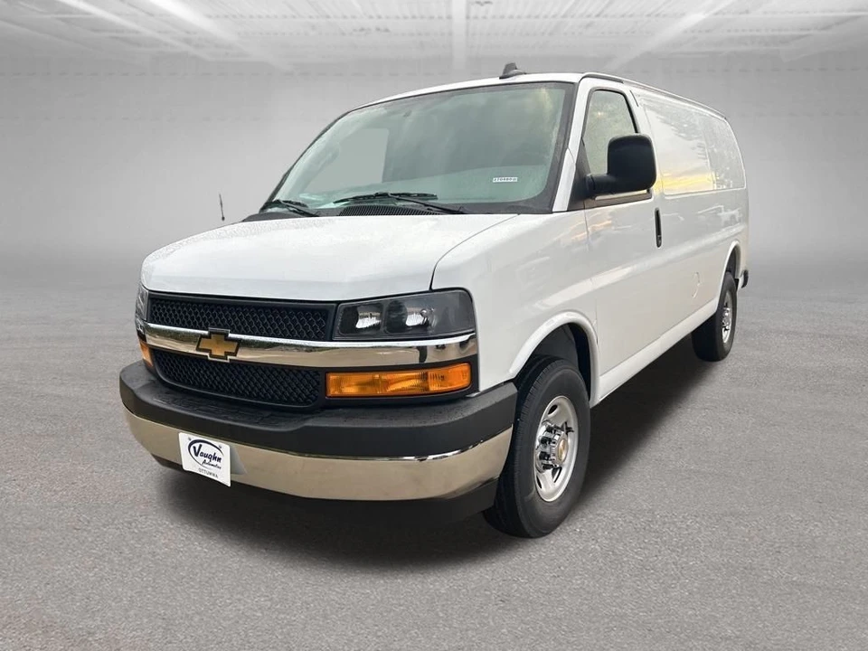 2025 Chevrolet Express - Image 5 of 12