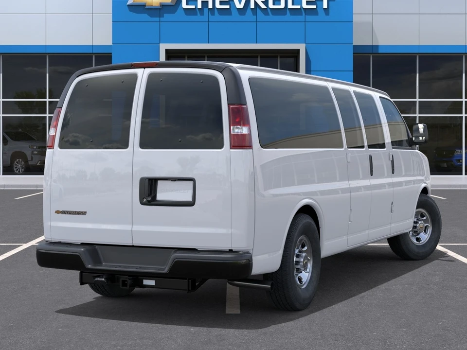 2025 Chevrolet Express - Image 4 of 21