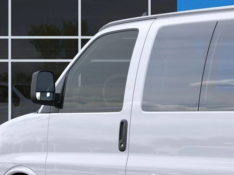 2025 Chevrolet Express - Image 12 of 21