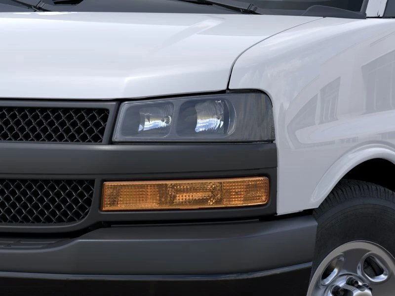 2025 Chevrolet Express - Image 10 of 21